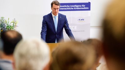Keynote zur Eröffnung des Symposiums „Künstliche Intelligenz für eine menschliche Krebsmedizin“ des Cancer Research Center Cologne Essen