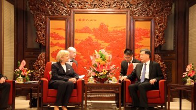 Ministerpräsidentin Hannelore Kraft im Gespräch mit dem Vize-Ministerpräsidenten der Volksrepublik China, WANG Yang
