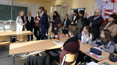 Gute Schule 2020: Ministerpräsidentin  Hannelore Kraft besucht Lore-Lorentz-Berufskolleg in Düsseldorf 