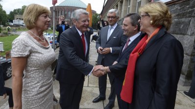 Bundespräsident Joachim Gauck besucht die Ausstellung China8 in Düsseldorf