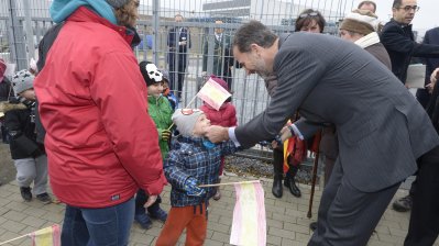 König Felipe VI. von Spanien hat Ministerpräsidentin Hannelore Kraft in Gütersloh besucht.