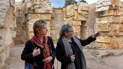 Schulministerin Sylvia Löhrmann reist nach Israel: Gedenken der Opfer des Holocaust 