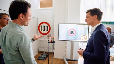 Besuch des Forschungsstandorts für IT-Sicherheit in Bochum