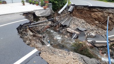 Wiederaufbau in Rekordzeit: Neue Brücke steht 52 Tage nach der Unwetterkatastrophe