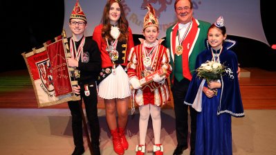 Ministerpräsident Armin Laschet empfängt die Kinderprinzenpaare und Kinderdreigestirne aus Nordrhein-Westfalen