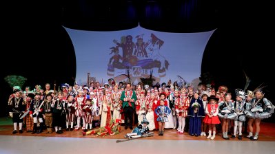 Ministerpräsident Armin Laschet empfängt die Kinderprinzenpaare und Kinderdreigestirne aus Nordrhein-Westfalen