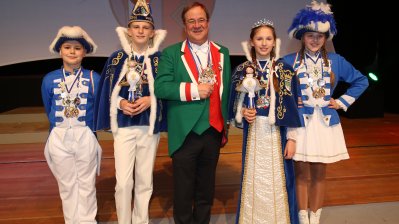 Ministerpräsident Armin Laschet empfängt die Kinderprinzenpaare und Kinderdreigestirne aus Nordrhein-Westfalen