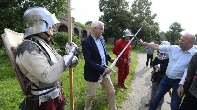 Touristische Sommerreise von Wirtschaftsminister Garrelt Duin durch NRW