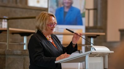 Auftaktveranstaltung der Lesereihe „Gegen das Vergessen"