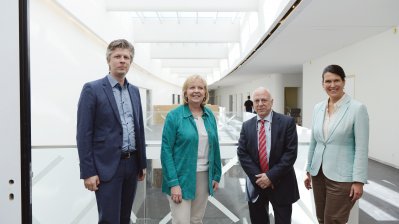 Besuch von Ministerpräsidentin Hannelore Kraft im Deutschen Zentrum für Neurodegenerative Erkrankungen (DZNE) in Bonn-Venusberg