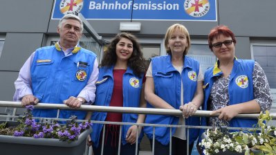 Ministerpräsidentin Hannelore Kraft beim TatKraft-Einsatz in Dortmund
