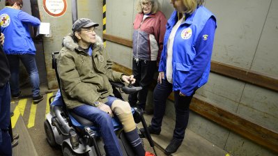 Ministerpräsidentin Hannelore Kraft beim TatKraft-Einsatz in Dortmund