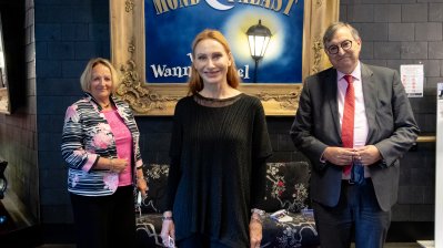 Impressionen der Lesung "Gegen das Vergessen" und Impressionen der Fotoausstellung SURVIVORS in Essen