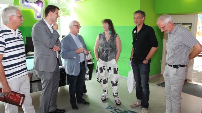Staatssekretärin Andrea Milz besucht das Jugendzentrum "die 9".