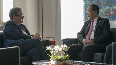 Ministerpräsident Laschet empfängt den Botschafter der Volksrepublik China, S.E. Shi Mingde