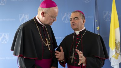 Nordrhein-Westfalen und Vatikan fördern weiterhin Katholische Theologie am Standort Bochum