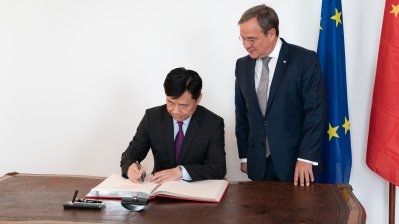 Ministerpräsident Armin Laschet trifft den Botschafter der Volksrepublik China WU Ken