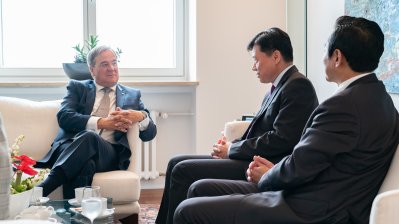 Ministerpräsident Armin Laschet trifft den Botschafter der Volksrepublik China WU Ken