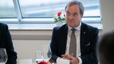 Ministerpräsident Armin Laschet empfängt den Gouverneur der japanischen Präfektur Fukushima