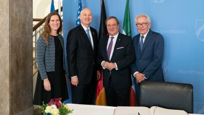 Ministerpräsident Laschet empfängt den Gouverneur des US-Bundesstaates Nebraska