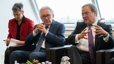 Ministerpräsident Laschet empfängt den Gouverneur des US-Bundesstaates Nebraska