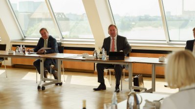 Landesregierung startet Gespräche mit Gewerkschaften zu Attraktivitätsoffensive für den öffentlichen Dienst