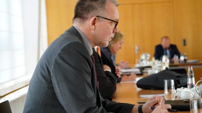 Landesregierung startet Gespräche mit Gewerkschaften zu Attraktivitätsoffensive für den öffentlichen Dienst