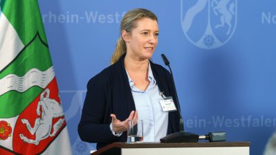 Presse-Briefing zur aktuellen Lage und zu weiteren Maßnahmen der Landesregierung im Zusammenhang mit der Corona-Pandemie