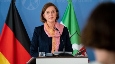 Presse-Briefing zum weiteren Schulbetrieb ab Montag