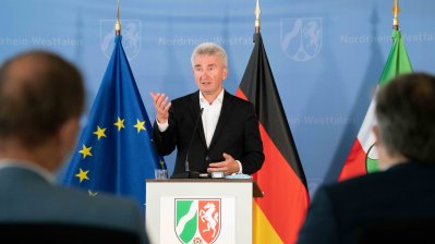 Vier Jahre Digitalministerium: Presse-Briefing mit Minister Pinkwart zur Umsetzung der Digitalisierung in Nordrhein-Westfalen