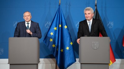 Presse-Briefing mit Wirtschaftsminister Prof. Dr. Andreas Pinkwart, RWI-Präsident Prof. Dr. Christoph M. Schmidt und Geschäftsführer der IHK NRW Dr. Matthias Mainz