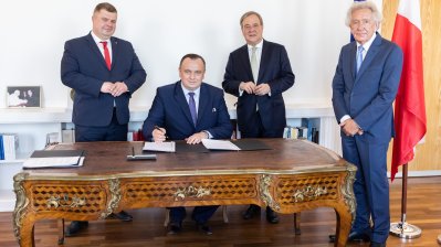 Ministerpräsident Laschet empfängt Schlesiens Marschall Jakub Chełstowski