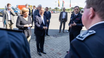 Bundeskanzlerin Angela Merkel und Ministerpräsident Armin Laschet im Märkischen Kreis und in Hagen