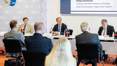 Presse-Statement nach Austausch mit Sicherheitsbehörden im Landeskriminalamt Nordrhein-Westfalen