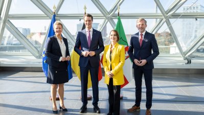 Ministerpräsident Hendrik Wüst ernennt  Kabinett