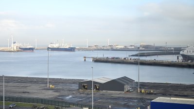 Ministerpräsident Hendrik Wüst besucht das LNG-Terminal in Zeebrugge
