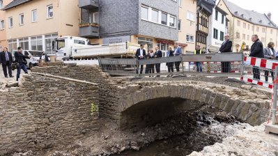 Ministerpräsident Hendrik Wüst besucht gemeinsam mit Bundeskanzler Olaf Scholz und Bundesinnenministerin Nancy Faeser Bad Münstereifel