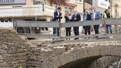 Ministerpräsident Hendrik Wüst besucht gemeinsam mit Bundeskanzler Olaf Scholz und Bundesinnenministerin Nancy Faeser Bad Münstereifel