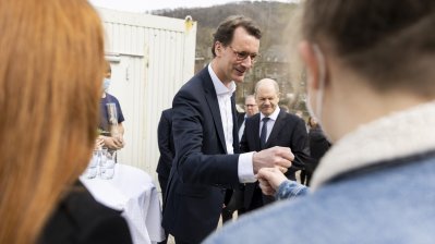 Ministerpräsident Hendrik Wüst besucht gemeinsam mit Bundeskanzler Olaf Scholz und Bundesinnenministerin Nancy Faeser Bad Münstereifel