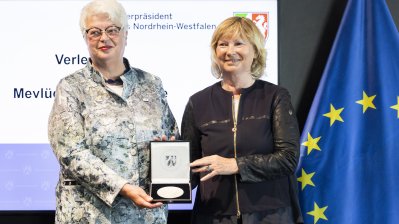 Integrationsprojekt PerMenti mit Mevlüde-Genç-Medaille des Landes Nordrhein-Westfalen geehrt