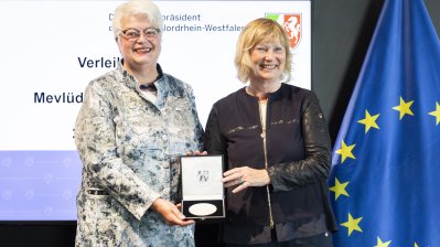 Integrationsprojekt PerMenti mit Mevlüde-Genç-Medaille des Landes Nordrhein-Westfalen geehrt