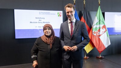 Integrationsprojekt PerMenti mit Mevlüde-Genç-Medaille des Landes Nordrhein-Westfalen geehrt