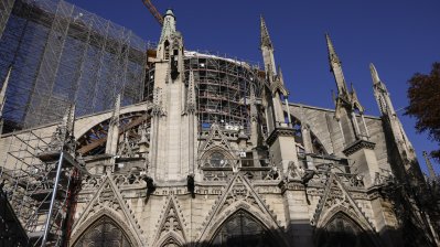 Ministerpräsident Hendrik Wüst besucht die Kathedrale Notre-Dame in Paris