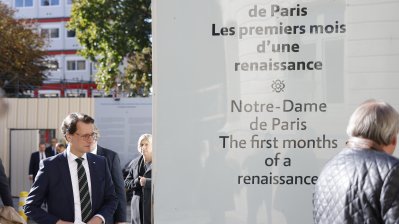 Ministerpräsident Hendrik Wüst besucht die Kathedrale Notre-Dame in Paris