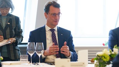 Ministerpräsident Hendrik Wüst trifft den Gouverneur der Präfektur Fukushima Masao Uchibori