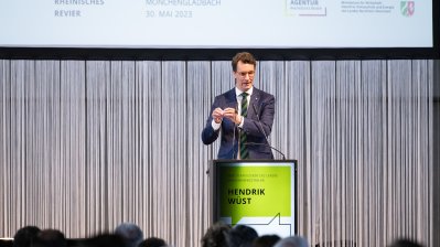 Eine gute Zukunft für das Rheinische Revier – Land und Region unterzeichnen Reviervertrag 2.0