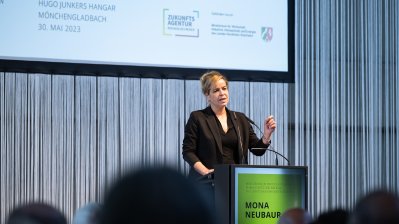 Eine gute Zukunft für das Rheinische Revier – Land und Region unterzeichnen Reviervertrag 2.0