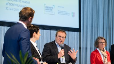 Eine gute Zukunft für das Rheinische Revier – Land und Region unterzeichnen Reviervertrag 2.0