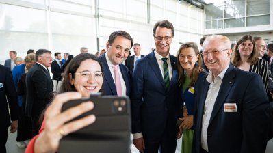 Eine gute Zukunft für das Rheinische Revier – Land und Region unterzeichnen Reviervertrag 2.0