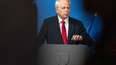 Fluchtministerium setzt Staatssekretär a.D. Jürgen Mathies als Berater ein